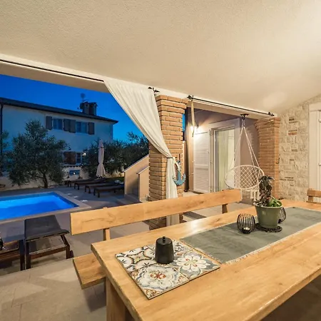 Javor By Istrabook Villa
