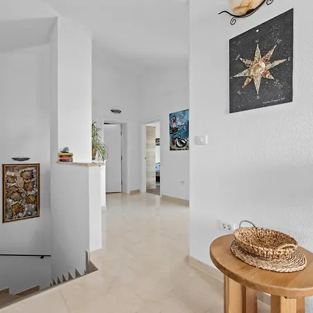 Javor By Istrabook Peruški