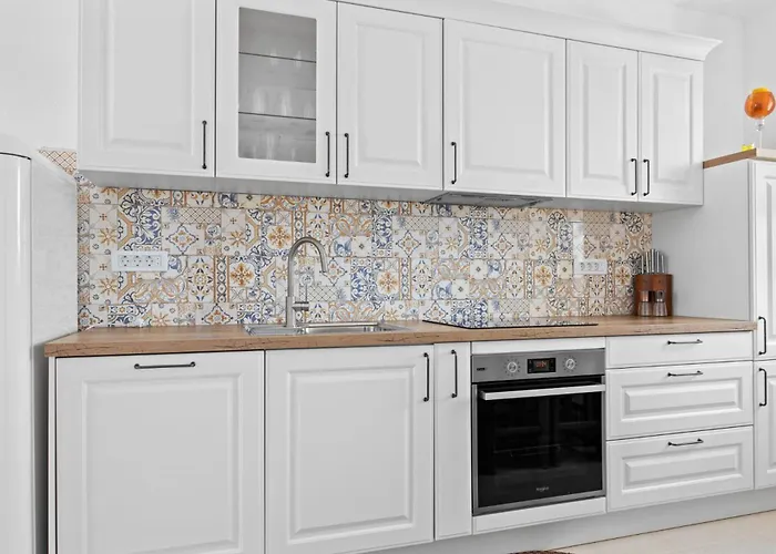 Javor By Istrabook *